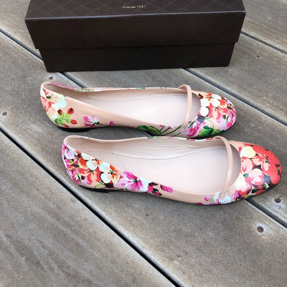 Authentic Gucci Mary Jane shangai floral shoes 10 - Picture 2 of 7